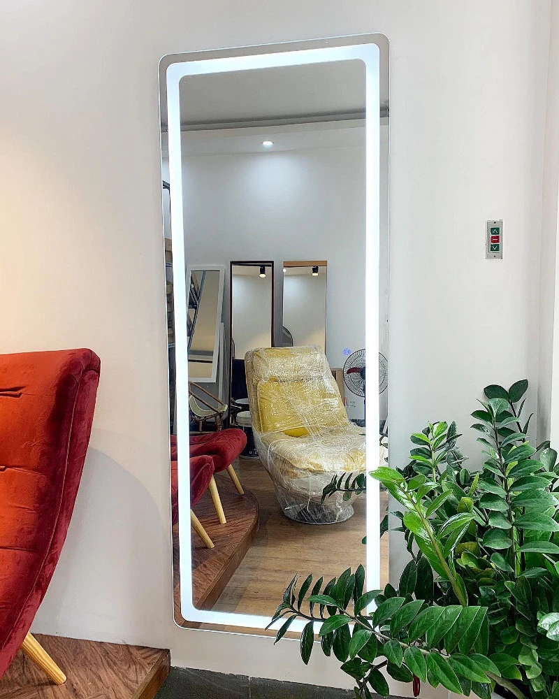 Gương đứng đèn LED GD21