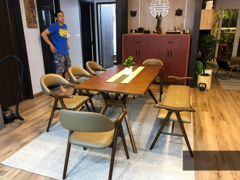 Ghế ăn chữ A mỏ vịt