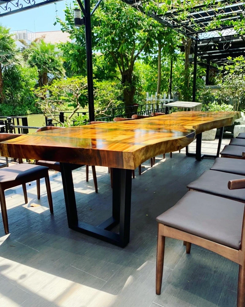 Giới thiệu về bàn ăn gỗ Me tây nhập Campuchia