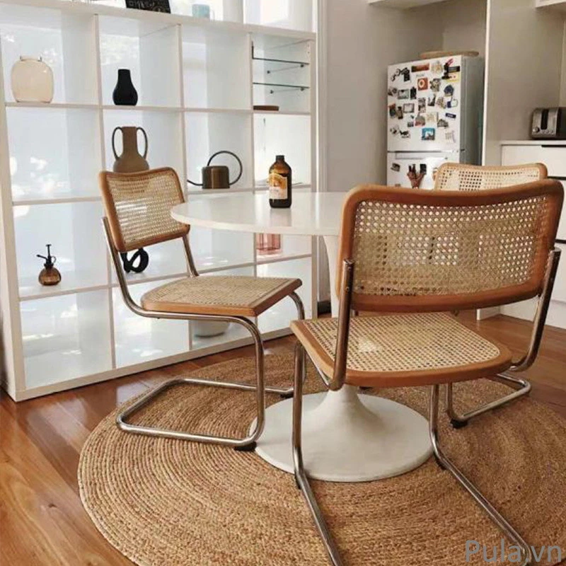Ghế ăn mây chân quỳ Thonet 6