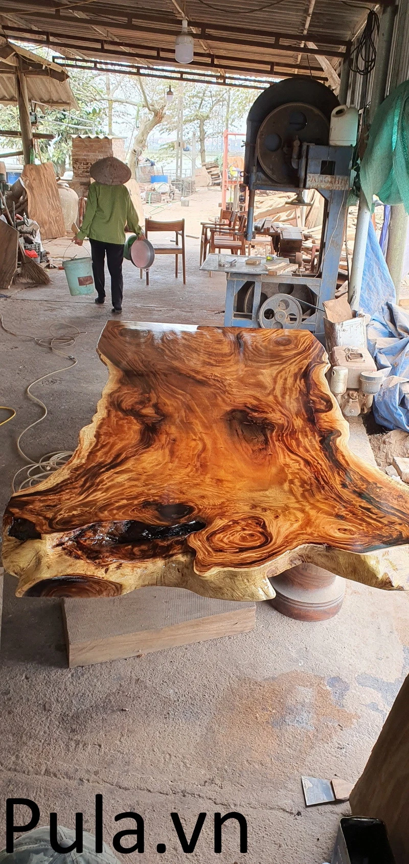 Bàn ăn gỗ me tây khổ 1m2