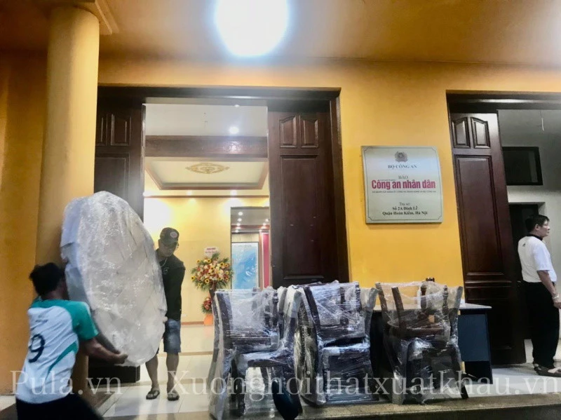 Bàn ăn tròn xoay cao cấp