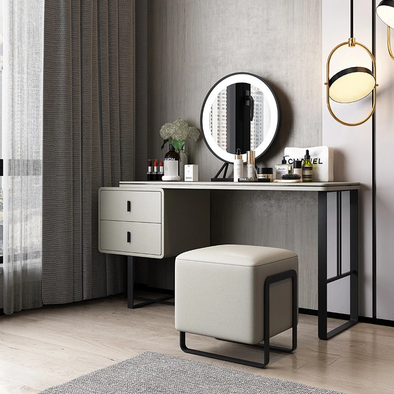 Bàn trang điểm viền da chân sắt Pula BTD01