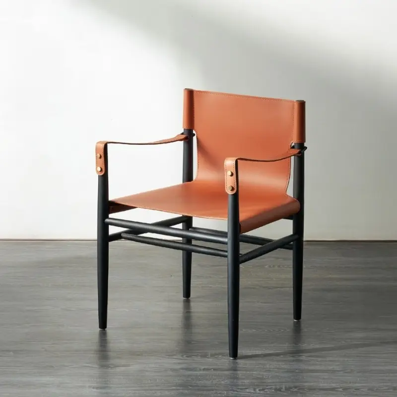 Ghế ăn gỗ bọc da cao cấp Saddle