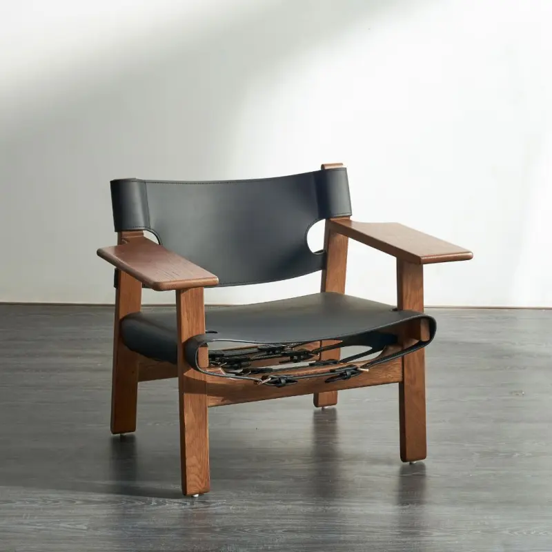 Ghế Armchair cao cấp Chalet