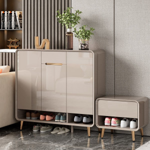 Tủ giày nhập khẩu Pula SC33 và đôn nhỉ