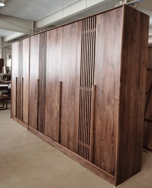 Ảnh tủ quần áo tại xưởng