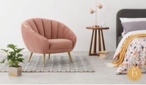 Chọn ghế sofa đơn màu hồng cho phù hợp