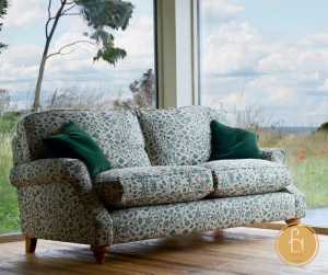 Sofa vintage được nhiều người yêu thích lựa chọn
